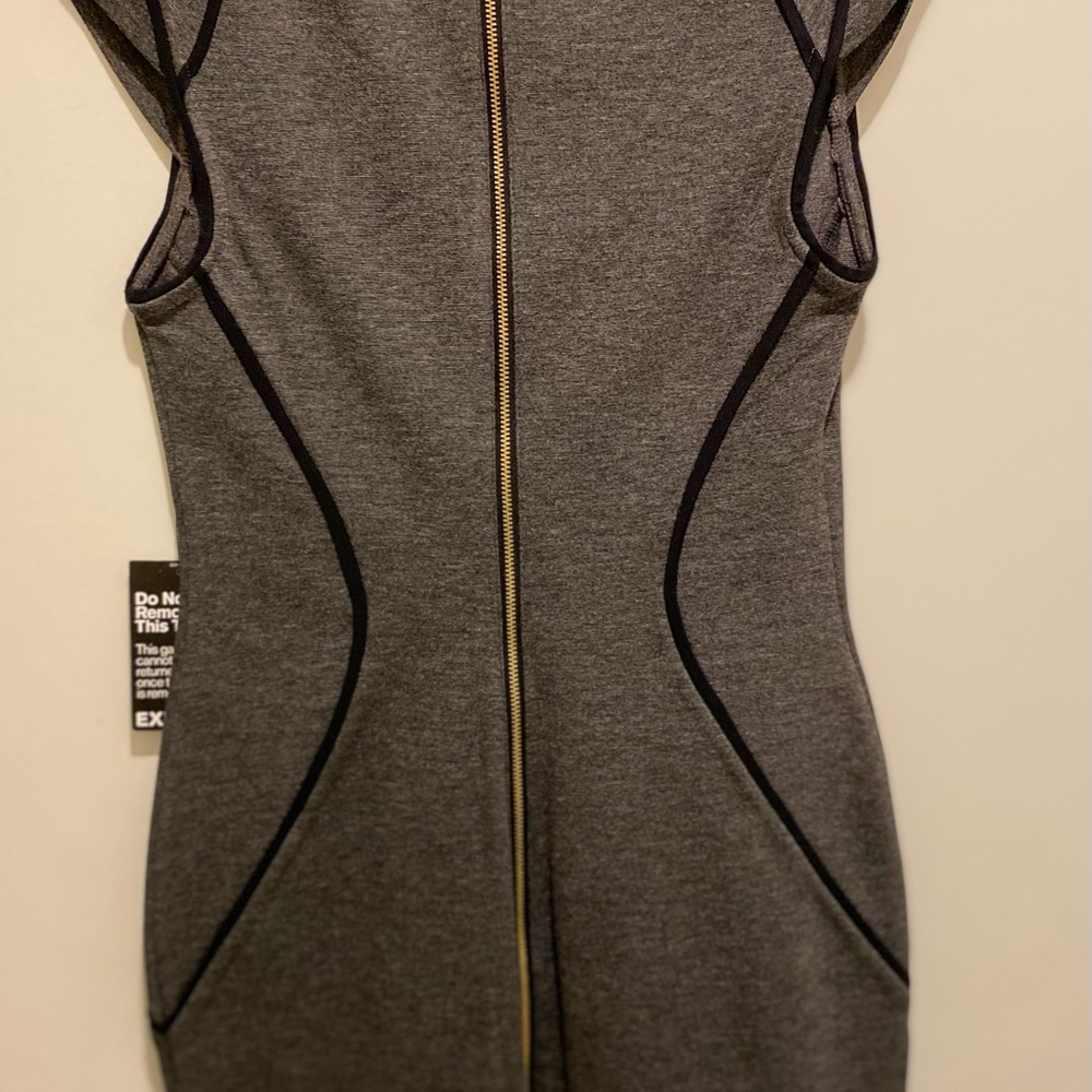Express Dress - Picture 7 of 11
